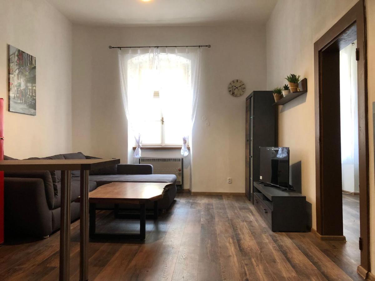 City Apartment Cheb Eksteriør billede