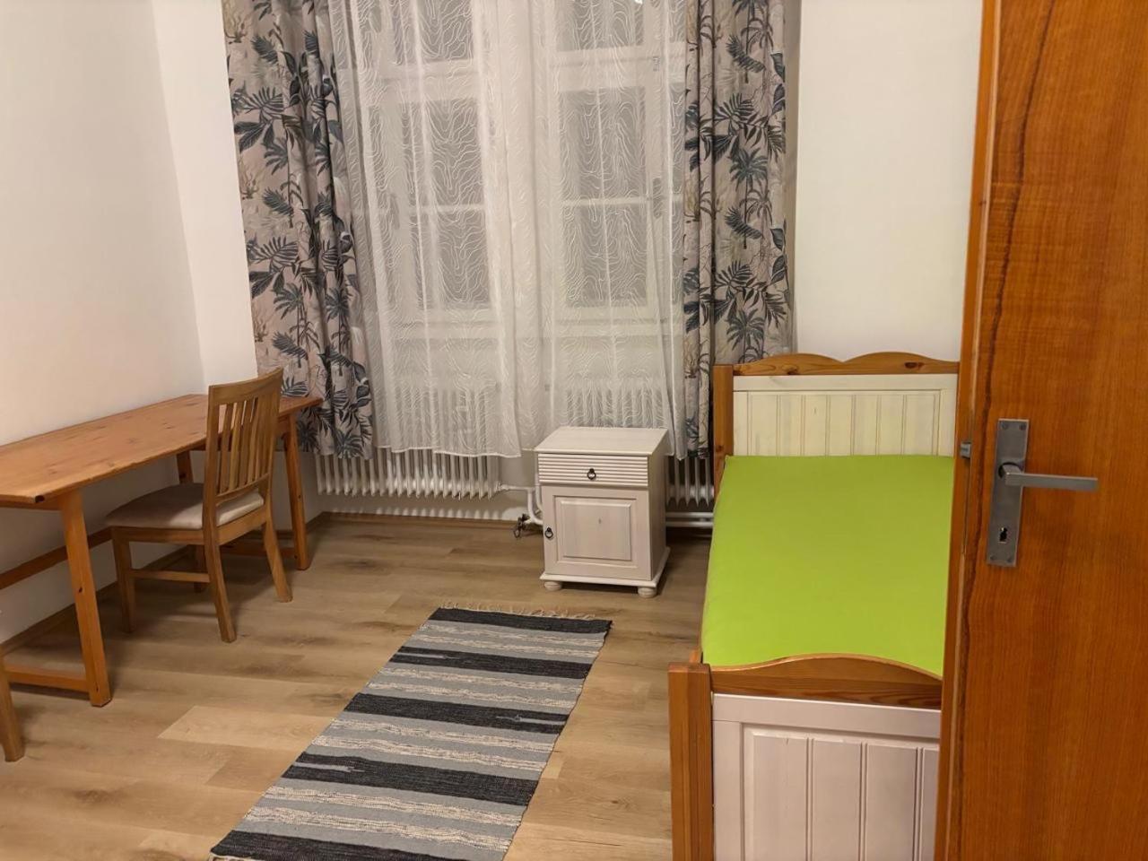 City Apartment Cheb Eksteriør billede
